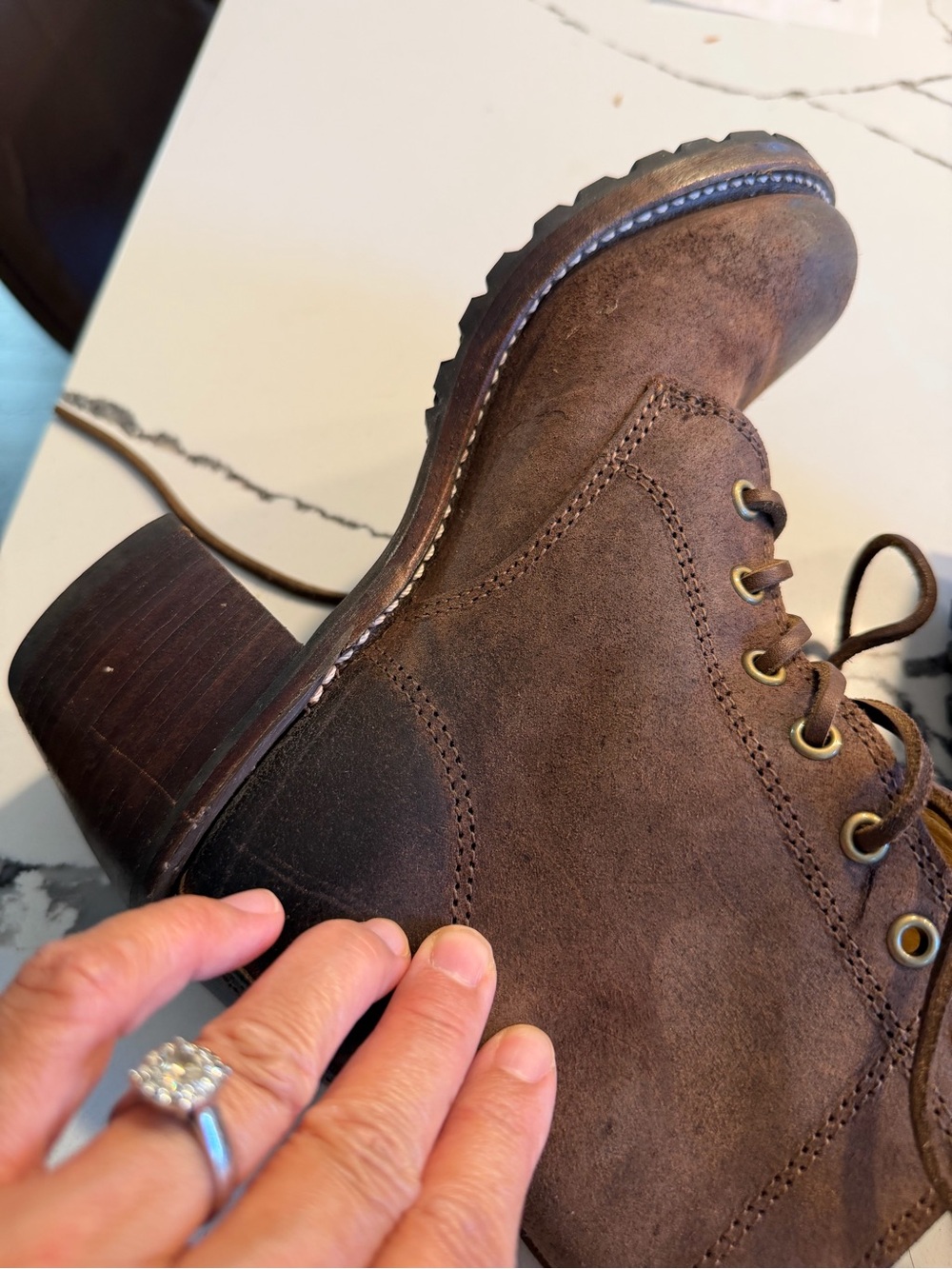 FRYE Sabrina Made in USA  Brown Suede Lace-Up Women's Ankle Boots ~ size 6 - Picture 7 of 7